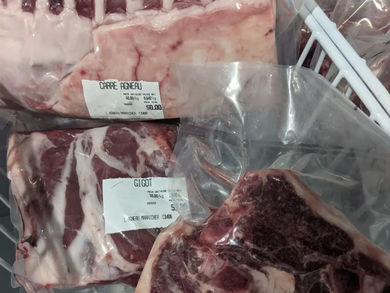 Viande d'agneau : carré, gigot et côtelettes de la ferme, Estrie